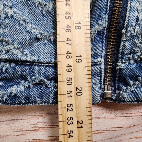 Free People Women' Punched Denim Moto Jacket Size 10 Herringbone Blue Jean Biker - Picture 11 of 12